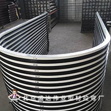 兩端帶直線段的斷橋鋁型材彎弧