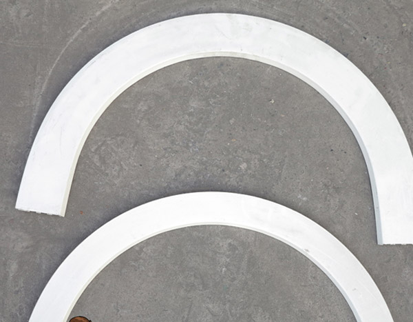 北京鋁包木型材拉彎的優(yōu)勢分析：為何越來越多的建筑師選擇這一技術來提升設計自由度