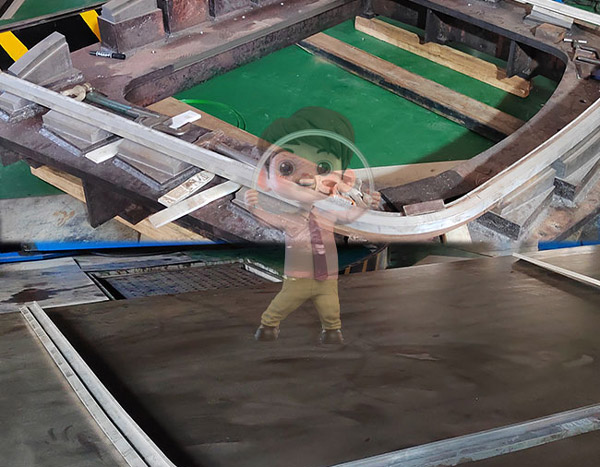 幕墻型材拉彎的技術(shù)挑戰(zhàn)與解決方案:如何應對復雜建筑形態(tài)的需求 幕墻型材拉彎的技術(shù)挑戰(zhàn)與解決方案:如何應對復雜建筑形態(tài)的需求