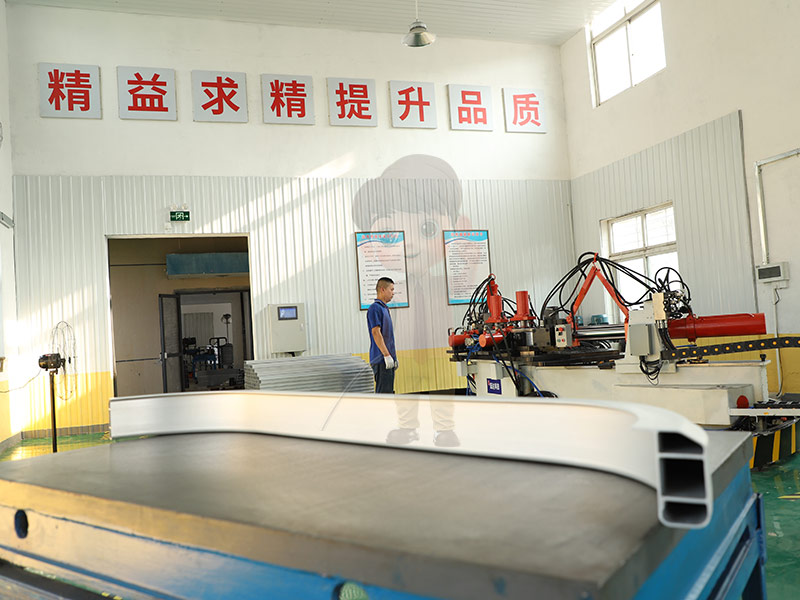 解析北京工業拉彎加工的常見問題及解決方案：確保加工過程穩定與高效的策略