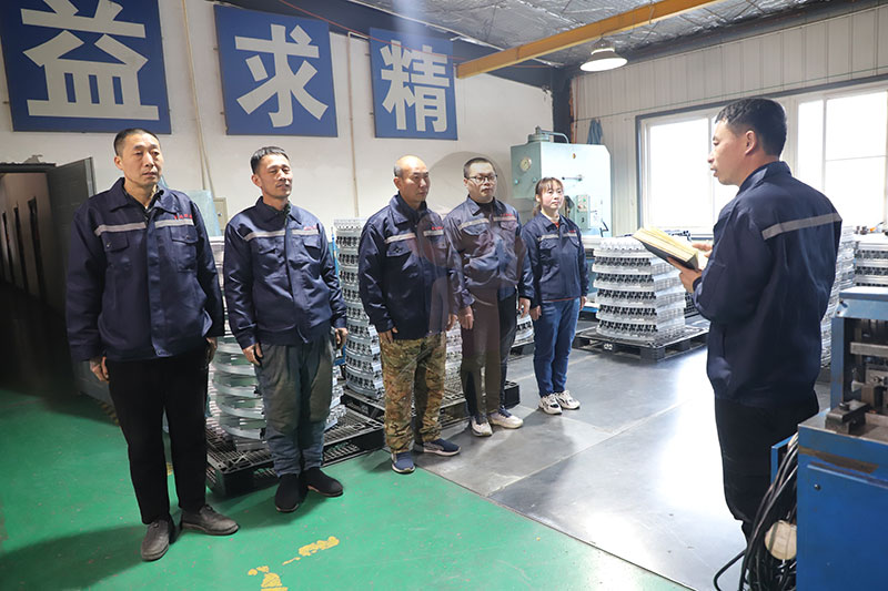 數(shù)字拉彎鏈接創(chuàng)新:北京鋁型材彎弧加工廠互聯(lián)網(wǎng)及新媒體宣傳研討會 數(shù)字拉彎鏈接創(chuàng)新:北京鋁型材彎弧加工廠互聯(lián)網(wǎng)及新媒體宣傳研討會