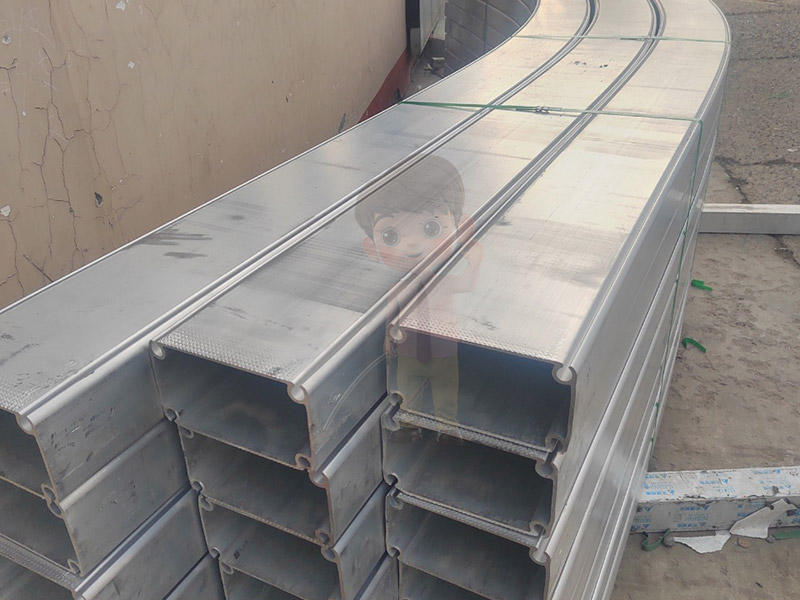 多元化產品線解析：北京拉彎廠在建筑、汽車及航空行業的應用實例