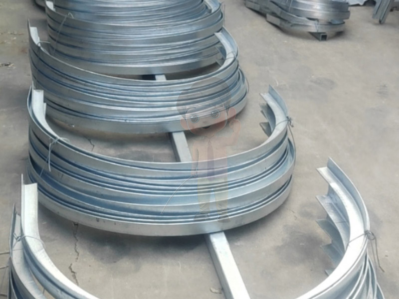 鋁型材彎弧加工在家居與公共設(shè)施設(shè)計(jì)中的應(yīng)用:美觀與功能性的結(jié)合 鋁型材彎弧加工在家居與公共設(shè)施設(shè)計(jì)中的應(yīng)用:美觀與功能性的結(jié)合