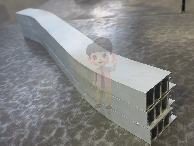 高精度高鐵S型窗框拉彎成型方案，助力列車輕量化與氣動優(yōu)化